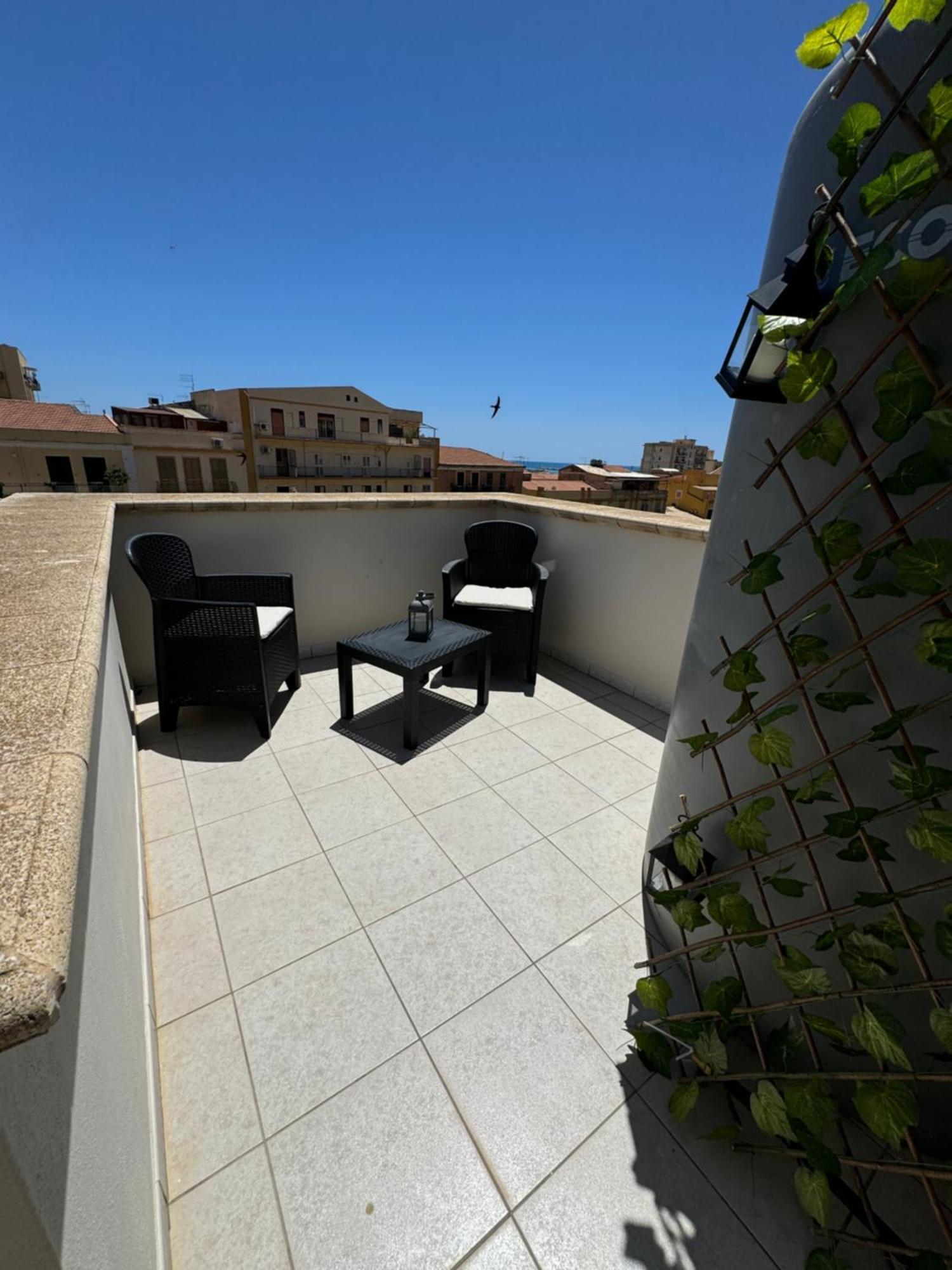 Amuni In Terrazza Holiday home *